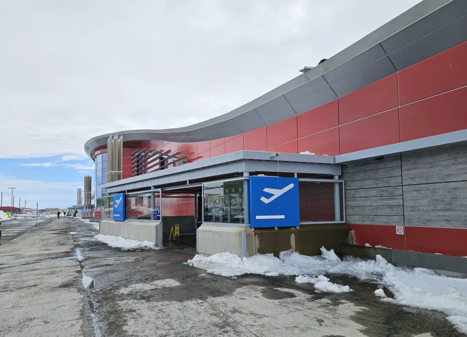 príletové letisko Iqaluit