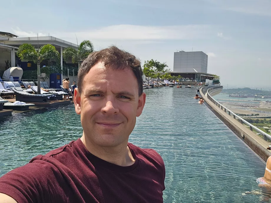 Nekonečný bazén v Marina Bay Sands