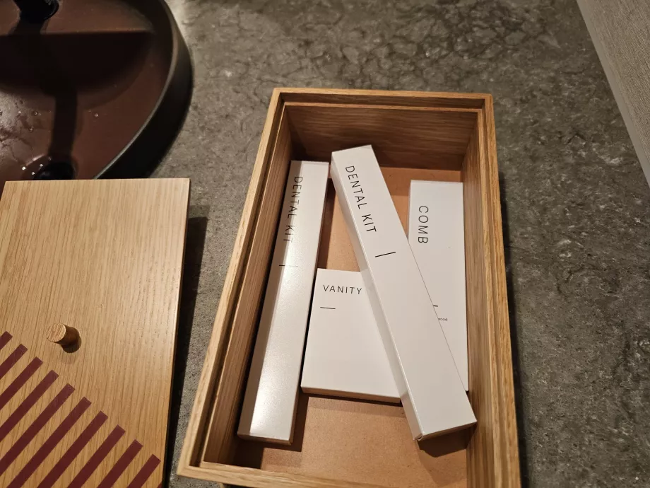 Súprava pomôcok v kúpeľni