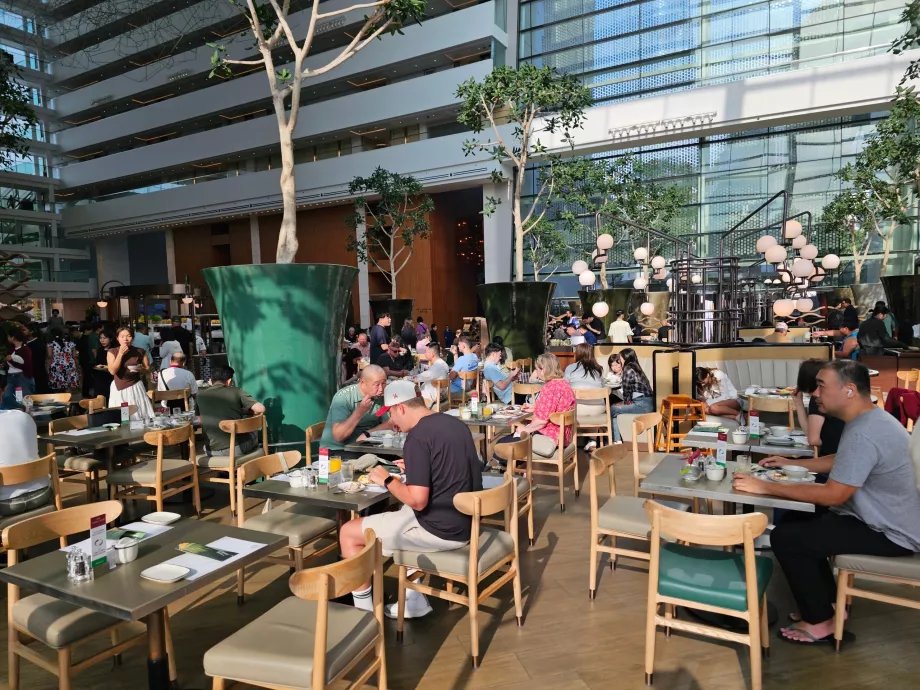 Raňajky v reštaurácii Rise