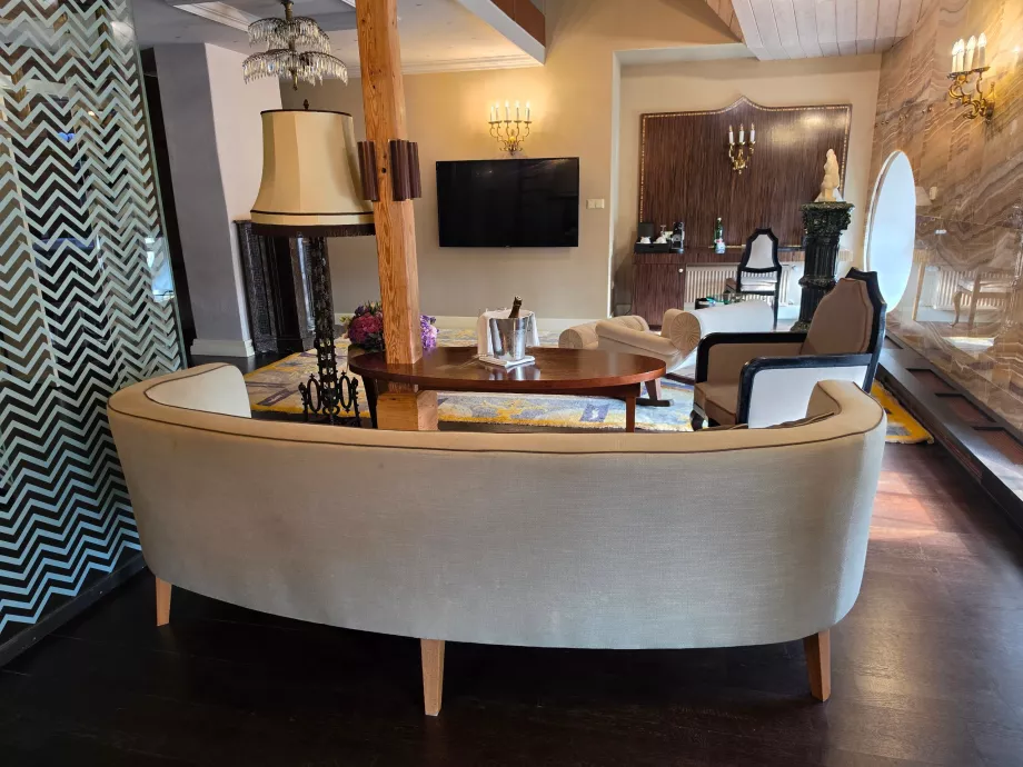 Obývacia izba v apartmáne Onyx Tower Suite