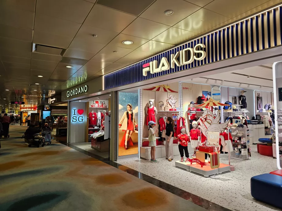 Obchody, terminál 2, tranzitná zóna