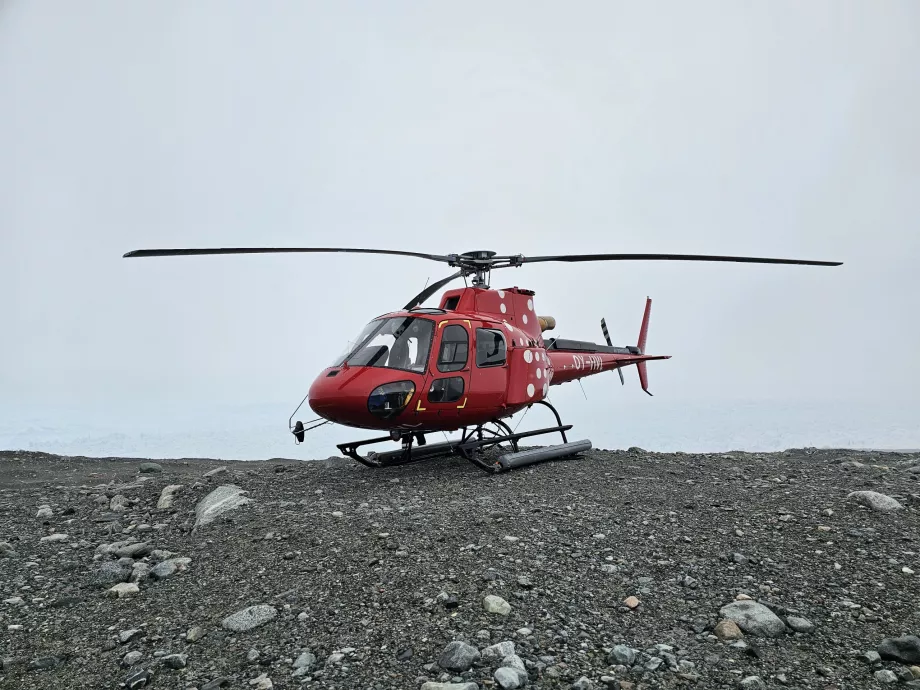 Helikoptéra na ľadovci