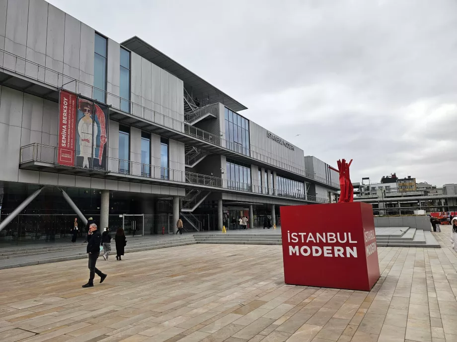 Múzeum moderného umenia