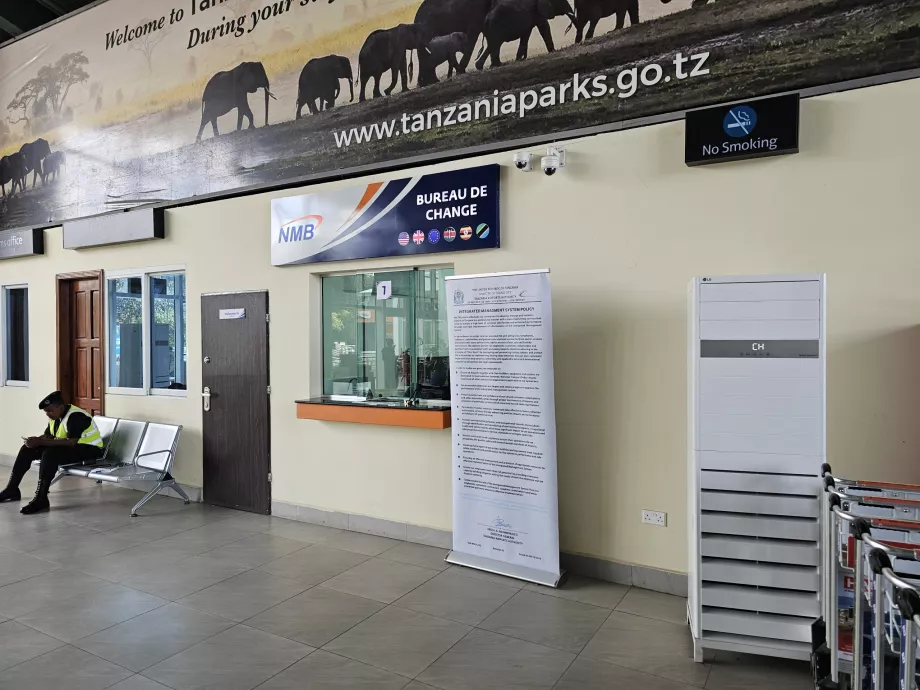 Zmenáreň v príletovej hale