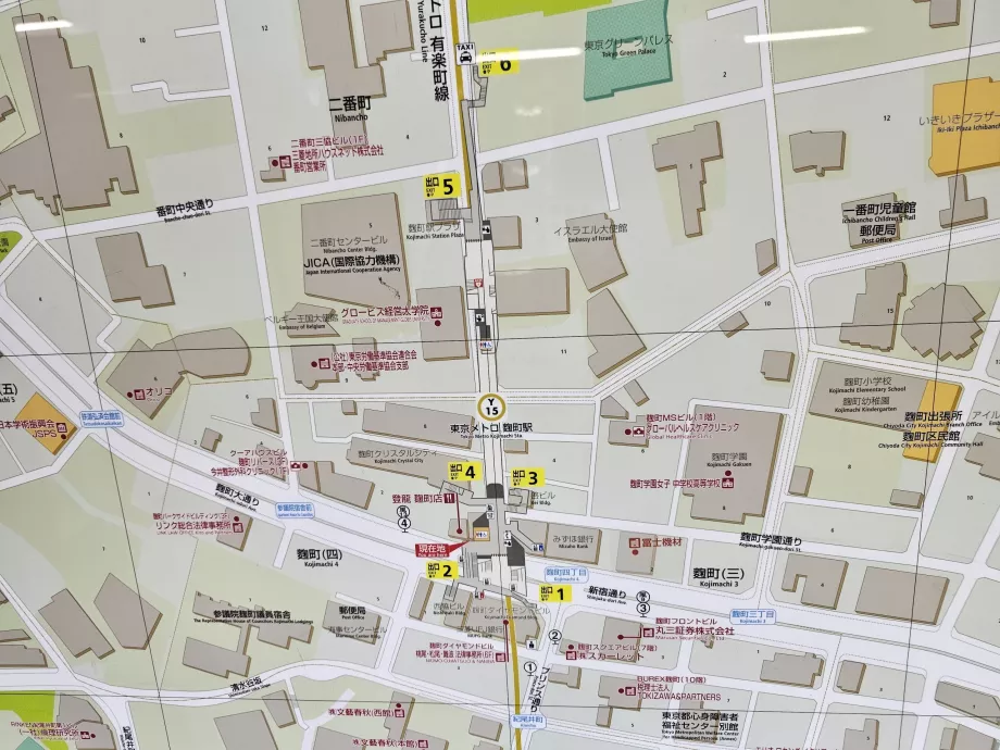 Mapa východov zo stanice metra