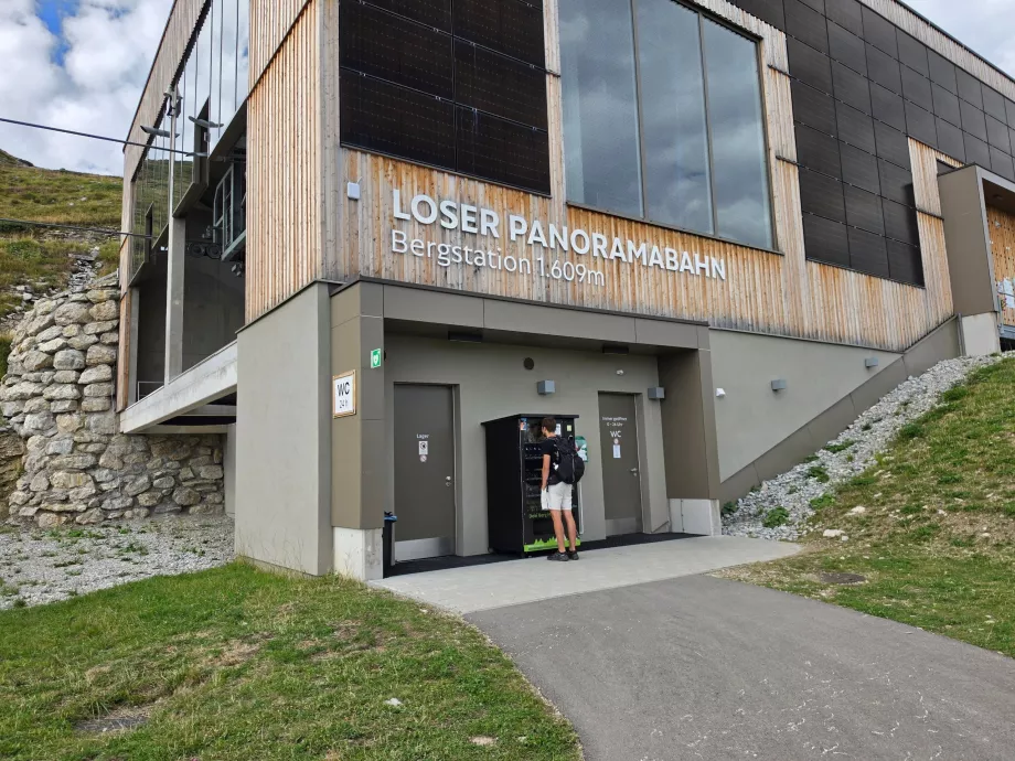 Toalety sú otvorené 24 hodín denne, 7 dní v týždni