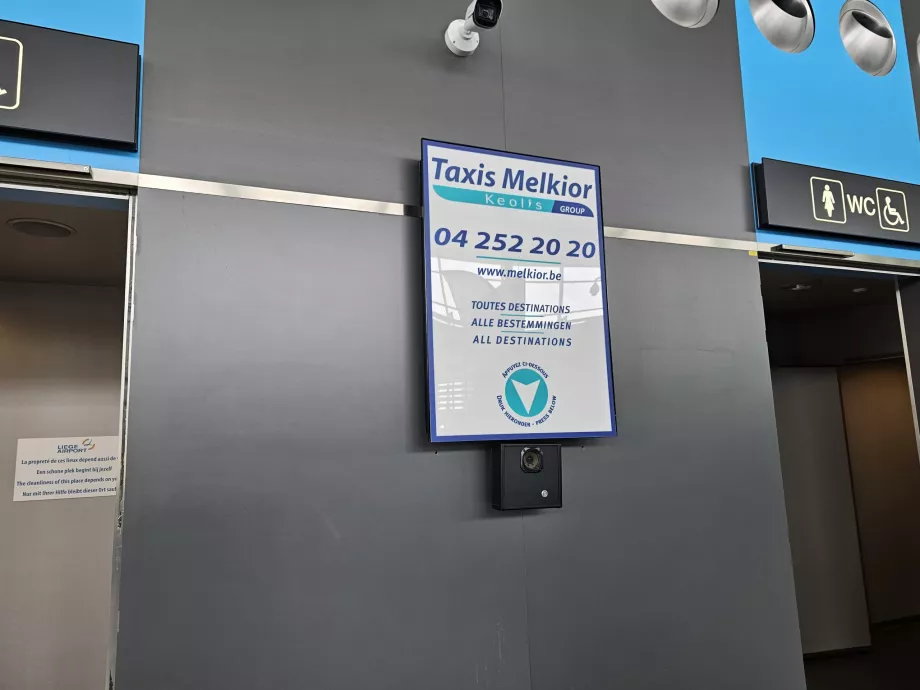 Telefónne číslo na taxík