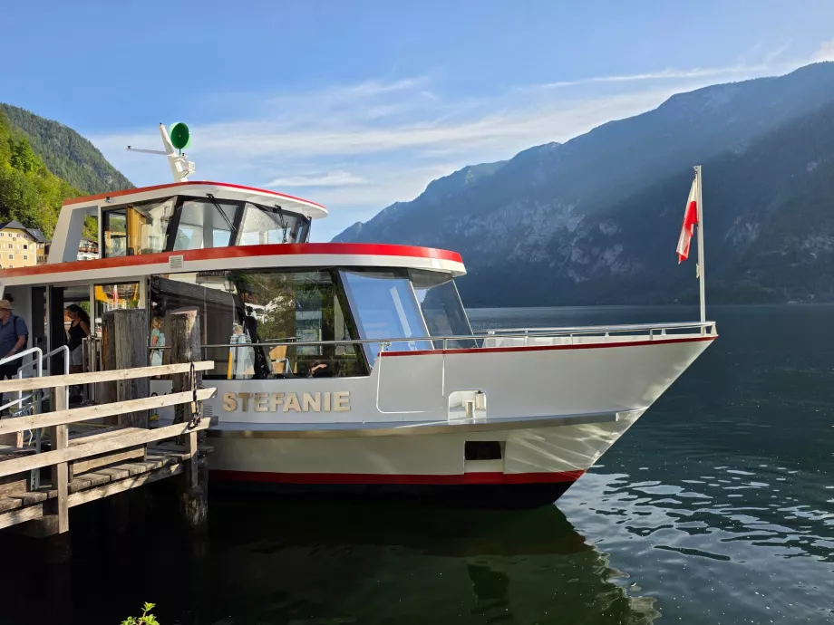 Trajekt v Hallstatte, železničná stanica <-> 