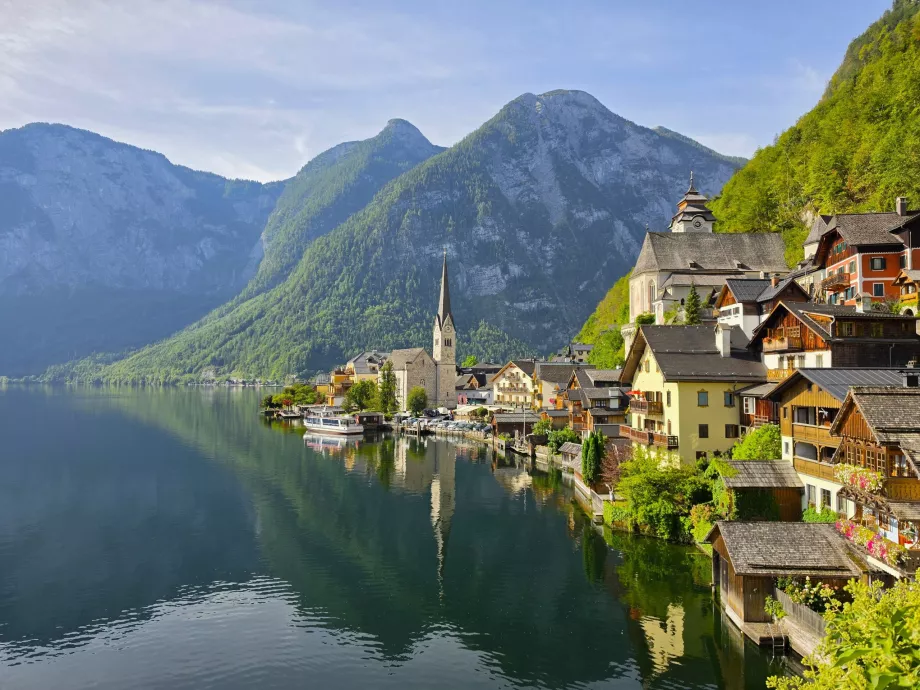 Najznámejší výhľad na centrum mesta Hallstatt