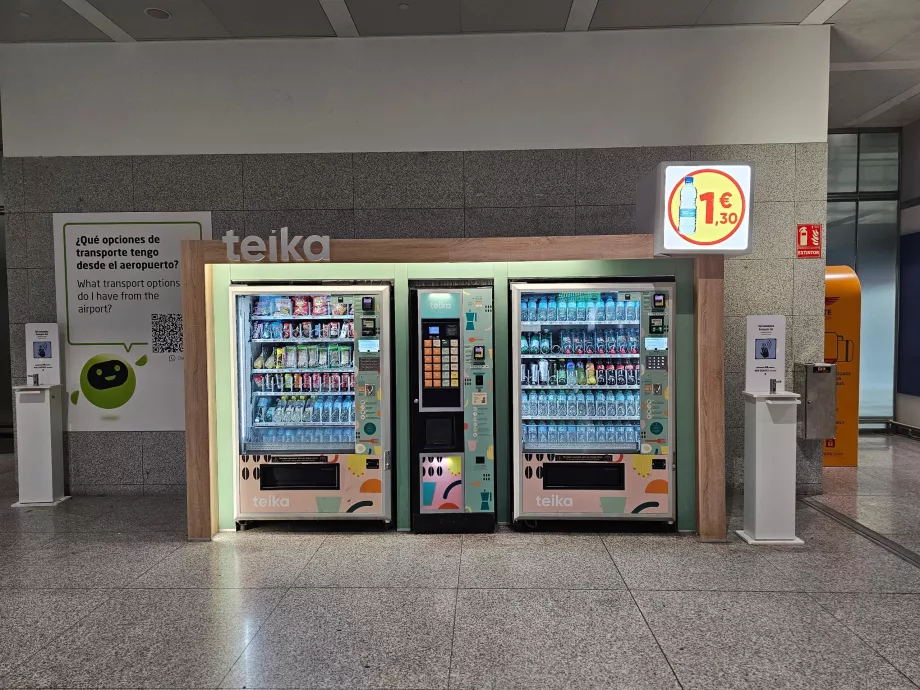 Automaty na nápoje, sendviče a sladkosti