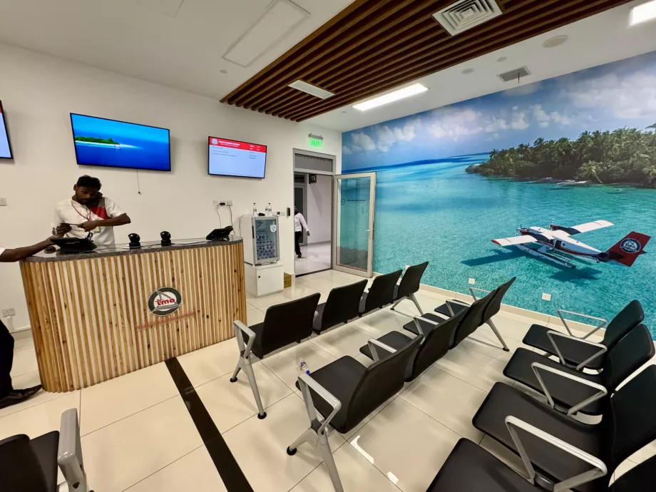 Odletová brána Trans Maldivian Airways