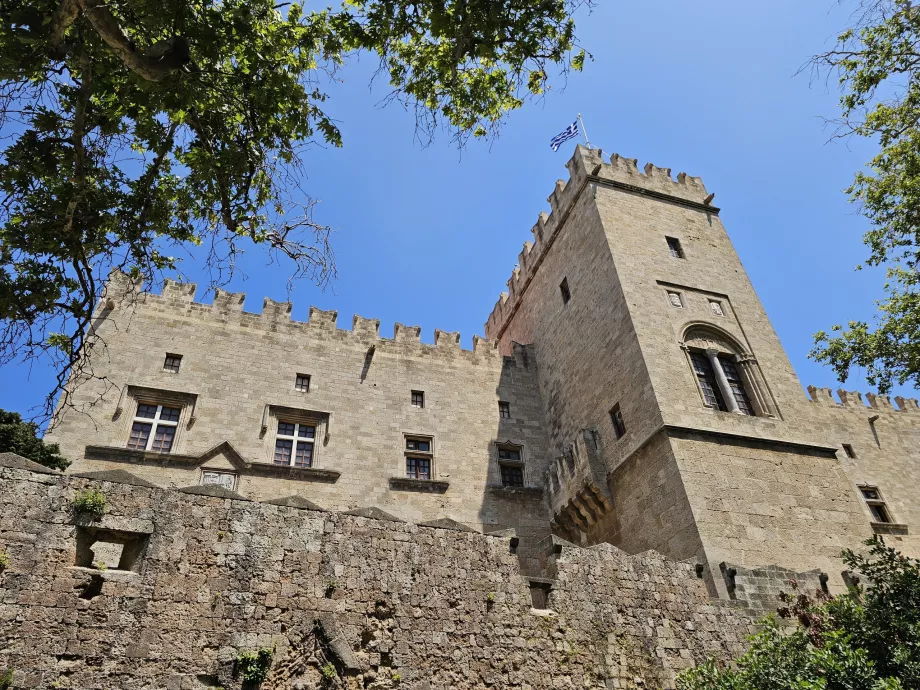 Palác veľmajstrov