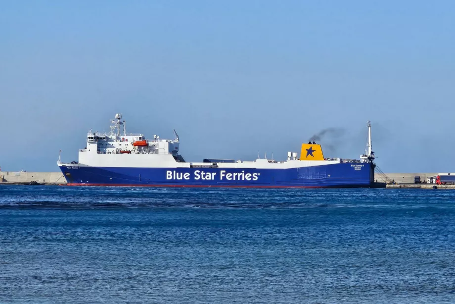 Trajekty Blue Star
