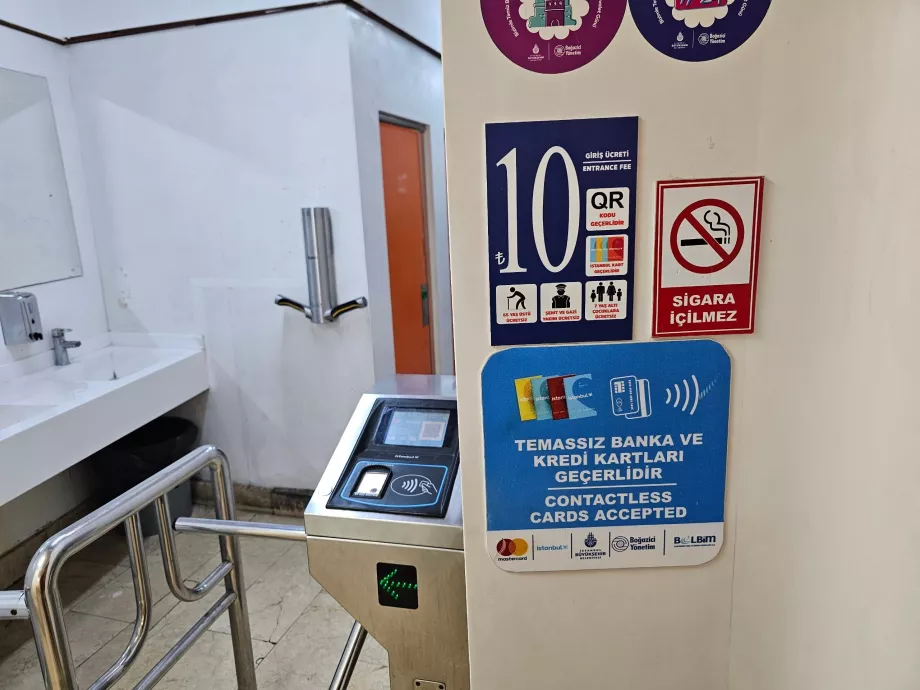 Toalety na Veľkom bazáre