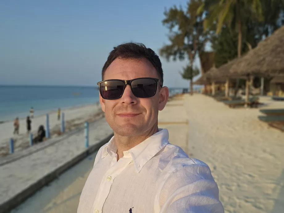 Ja na terase hotela Smiles Beach