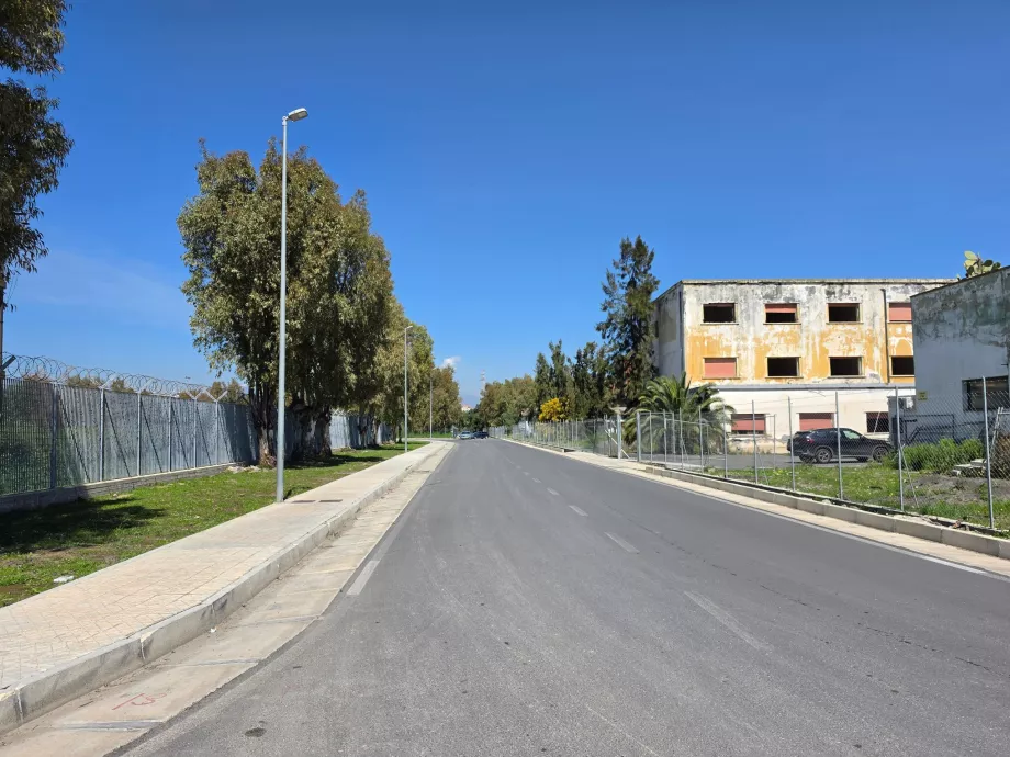 Pešia trasa z terminálu na železničnú stanicu