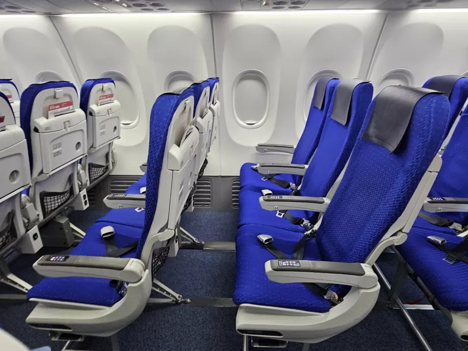 Ekonomické sedadlá, Boeing 737