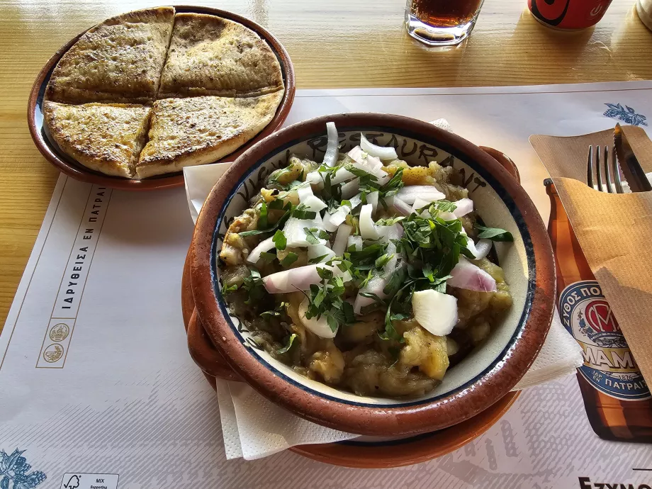 Baklažánový šalát