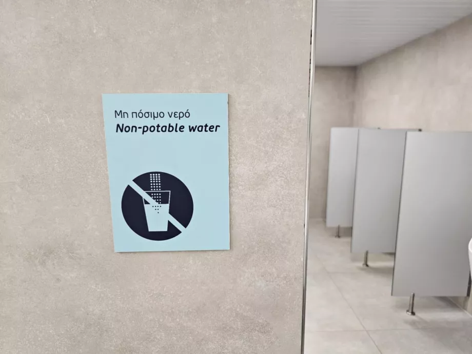 Voda nie je pitná