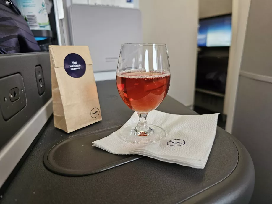 Welcome Drink, koktail Aviator