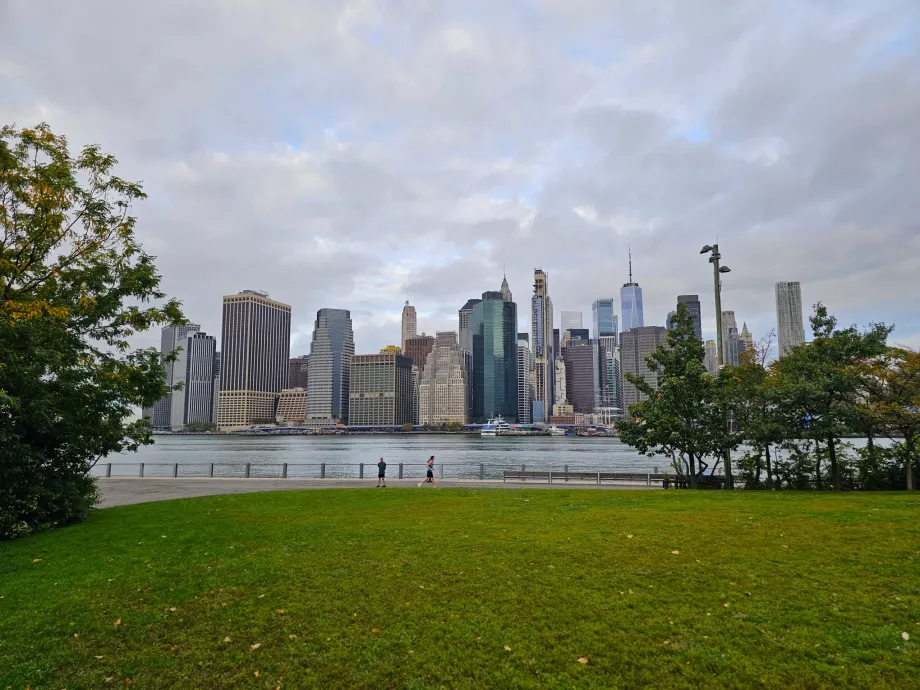 Park Brooklyn Bridge