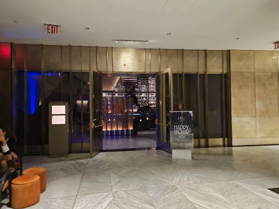 Vstup do reštaurácie Peak