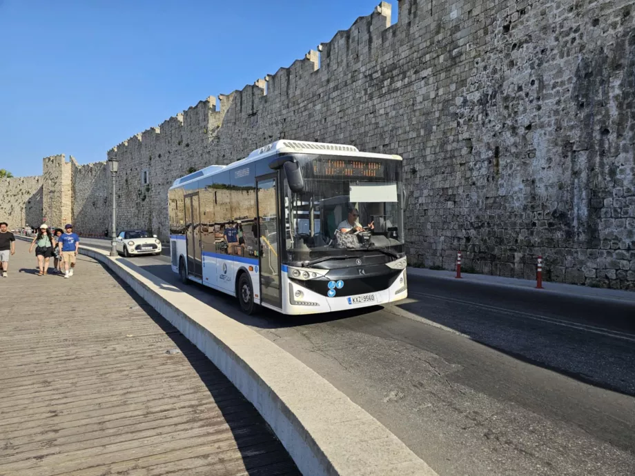 Mestský autobus