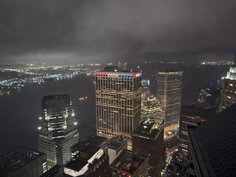 Pohľad z baru Overstory