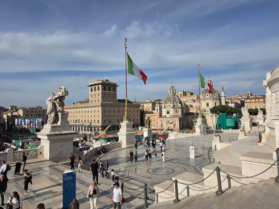 Altare della Patria, časť zadarmo