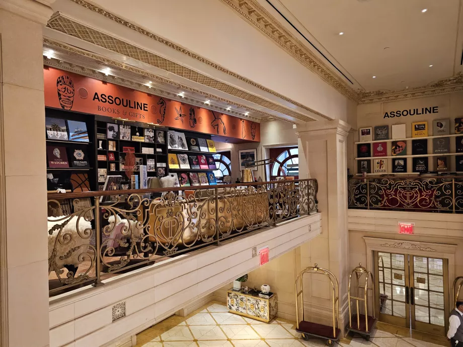 Obchod vo vstupnej hale