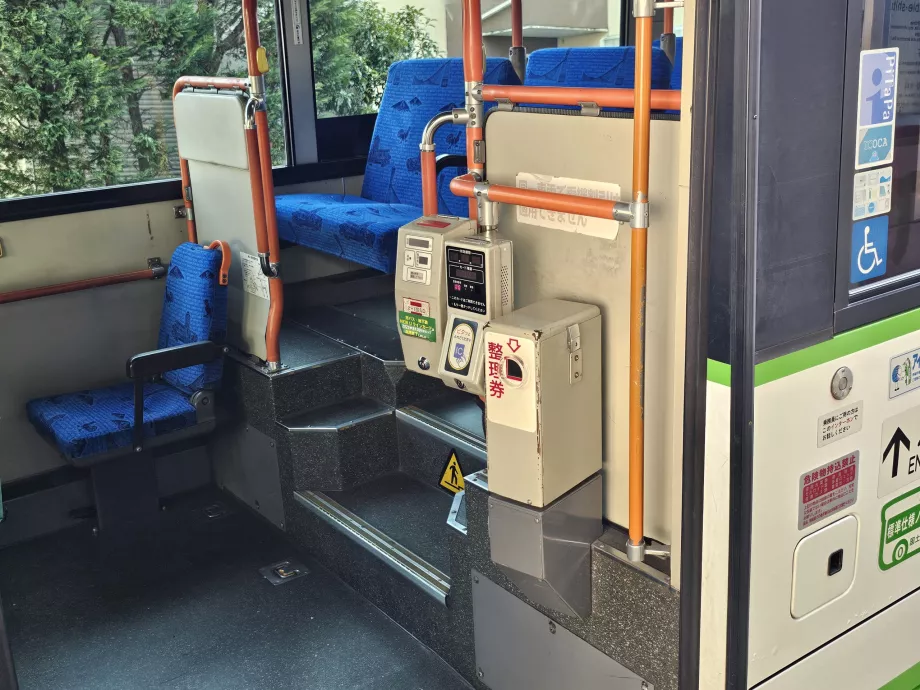 Platba cestovného pri výstupe