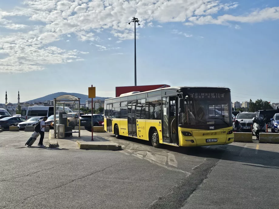 Miestne autobusy IETT