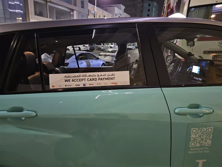 Možnosť platby kartou v taxíku