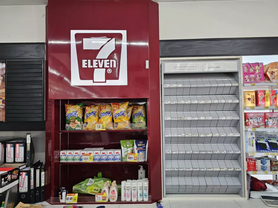 Cigarety - podľa zákona nesmú byť viditeľné