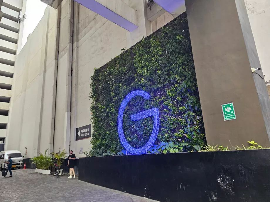 Označenie hotela Pullman G